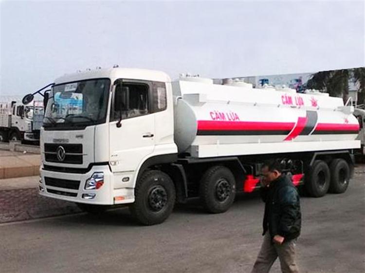 Xe chở xăng dầu Dongfeng 21 khối